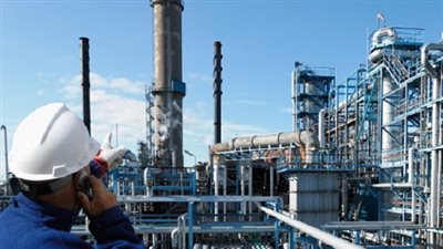 نائب رئيس معهد جيوتكولوجي بألمانيا: العين السخنة جيدة لإنتاج طاقة متجددة من الرياح