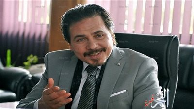 محمد رياض لـ