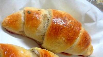 طريقة تحضير الكرواسون بالسبانخ والجبن