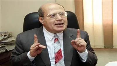 عبدالحليم قنديل: النظام الحالي ينحاز للأغنياء.. والسيسي أخطأ