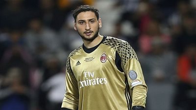 السوبر الإيطالي.. تصويبة صاروخية من ديبالا تمر بجوار مرمى دوناروما (فيديو)