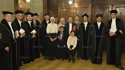 أستاذة بجامعة الزقازيق تشارك في مناقشة رسالة دكتوراه  بأمستردام (صور)