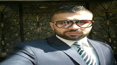 بعد فقدان والدته وشقيقته في انفجار 