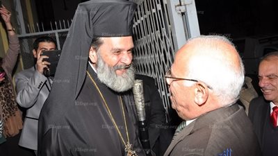 محافظ بورسعيد يزور عدد من الكنائس ويقدم التهنئة للمسيحين بمناسبة عيد الميلاد المجيد (صور)