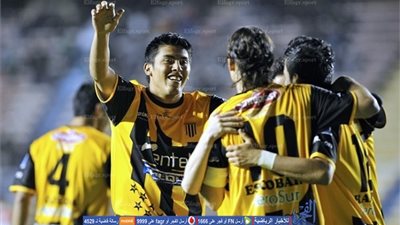 سترونجست يتوج بطلا للدوري البوليفي  للمرة 12 في تاريخه