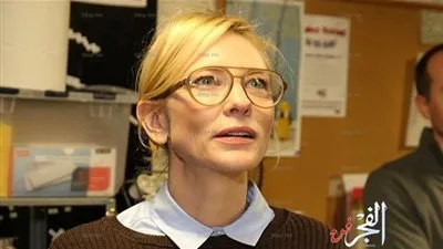 كيت بلانشيت تشرف على مسابقة زينة الكريسماس بنيويورك (صور)