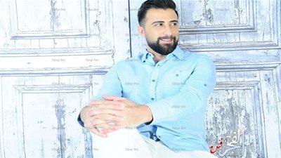 عبد الكريم حمدان يطلق أغنية للحب في زمن الحرب (فيديو)