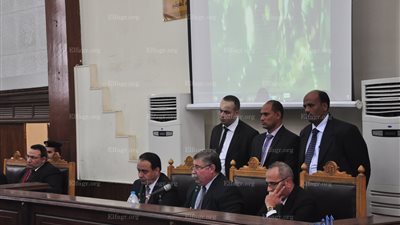 تأجيل محاكمة 