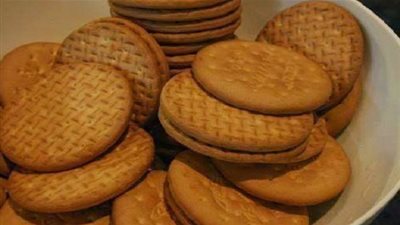 بالخطوات.. أسهل طريقة لعمل بسكويت الشاي بأقل التكاليف