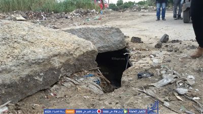 هبوط أرضى عميق في الإسكندرية (صور) 