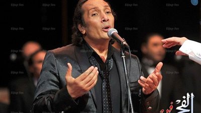 علي الحجار ينتهي من تسجيل بعض السور القرآنية