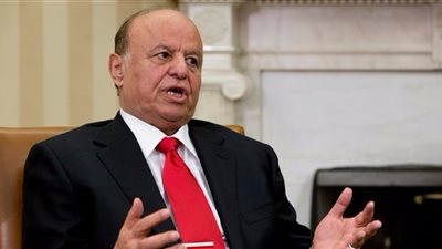 الرئيس اليمني يشيد بانتصارات الجيش في شبوة
