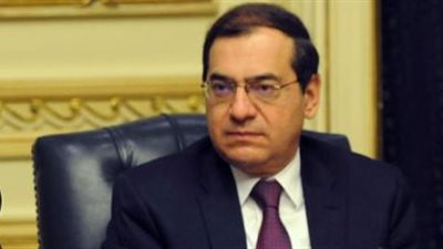وزير البترول: مصر حصلت على 10% من حقلي زيت وغاز بالعراق 