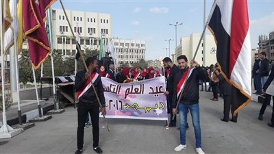 جامعة الفيوم تنظم احتفالية عيد العلم التاسع بحضور المحافظ ورئيس الجامعة (صور)