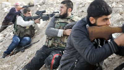 المسلحون يتركون أسلحة أمريكية في حلب