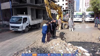 تهشم ماسورة للمياه بمنطقة 