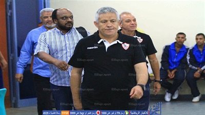 محمد حلمي يحذر نجمي الزمالك من الالتحامات قبل مواجهة الأهلي