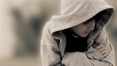 استشاري أمراض صدرية يوضح أفضل طريقة لمواجهة البرد