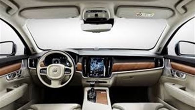 فولفو تدمج سكايب للأعمال في سياراتها المستقبلية