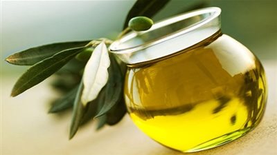 أسهل طريقة للتعرف علي زيت الزيتون الأصلي والمغشوش