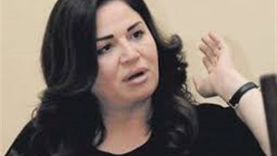 إلهام شاهين: 