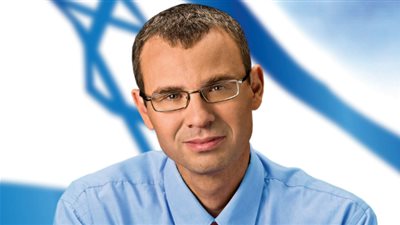 وزير إسرائيلي: التحقيقات الجنائية في التهم الموجهة لنتنياهو لن تفضي إلى شئ‎