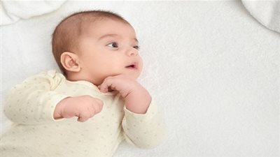 طرق العناية باﻷعضاء التناسلية للرضيع