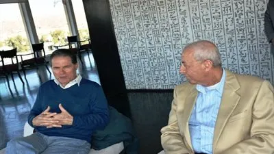 من أسوان.. رئيس بنما السابق يشيد بحالة الاستقرار التى تشهدها مصر