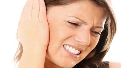 4 حلول تخلصك من التهابات الأذن نهائياً