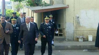 مدير أمن القاهرة يتفقد التمركزات الأمنية بمحيط الكنائس 