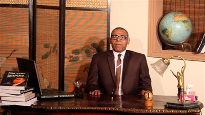 خبير أبراج يحذر من إجراء عمليات التجميل خلال أول سبع أيام في 2017