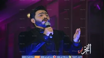 تامر حسني يشعل حفل رأس السنة بحضور نجوم الفن (صور)