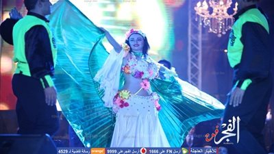 صافيناز تشعل حفل رأس السنة مع نجوم الأغنية الشعبية (صور)