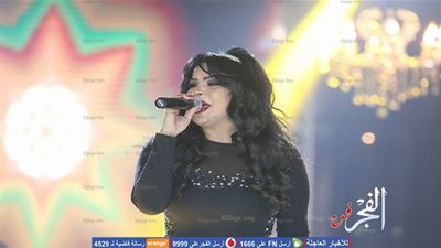 هدي تشعل حفل رأس السنة بعدد من الأغاني الشعبية (صور)