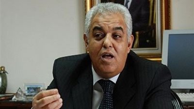 دفاع وزير الري الأسبق يطلب الاطلاع على مستندات الوزارة أثناء فترة عمل موكله