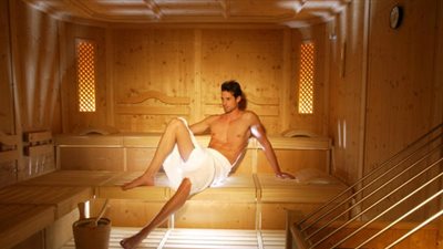 دراسة تؤكد أن الساونا تقلل خطر الإصابة بالخرف والزهايمر لدى الرجال
