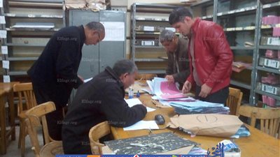 مدير التعليم العام بالقليوبية يتفقد كنترول الإعدادية المهنية (صور)