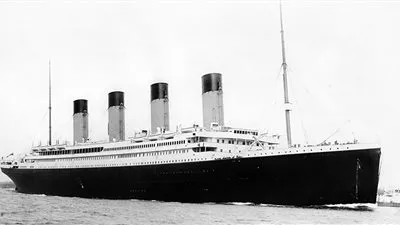 صحيفة بريطانية: الكشف عن السبب الحقيقي لتحطّم سفينة 