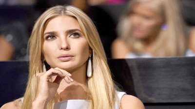 طرد راكب من على متن طائرة حاول التحدث لابنة ترامب 