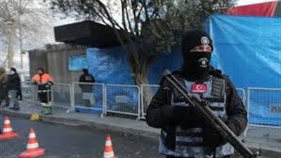 منفذ هجوم اسطنبول لا يزال طليقا والشرطة تنشر صور وفيديو له