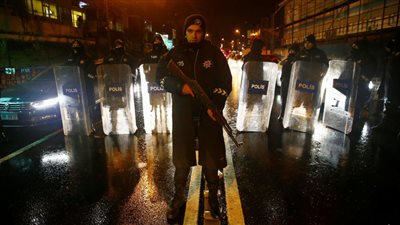 أمريكي ينجو من موت محقق في هجوم اسطنبول