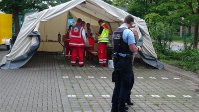 ألمانيا: اليمين المتطرف أضرم النيران في 142 مركزا لإيواء اللاجئين العام الماضي