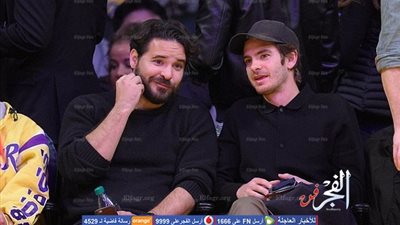 أندرو جارفيلد يخرج من توتر 