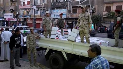 الجيش يوزع أكثر من أربعة ألاف 