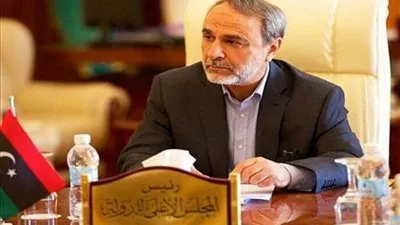 رئيس مجلس الدولة الليبي يتوجه إلى الجزائر