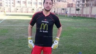 حارس بنها ينتقل إلى مياة البحيرة