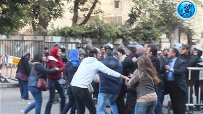 حبس 12 من متظاهري تيران وصنافير بمحيط نقابة الصحفيين