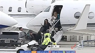 أنجلينا جولي تعود إلى لوس أنجلوس بعد عطلتها مع ابنائها