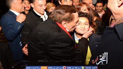 عادل إمام يمنح نجل عمرو سعد 