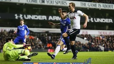 ديربي لندن .. محاولة خطيرة من توتنهام أمام مرمى كورتوا (فيديو)